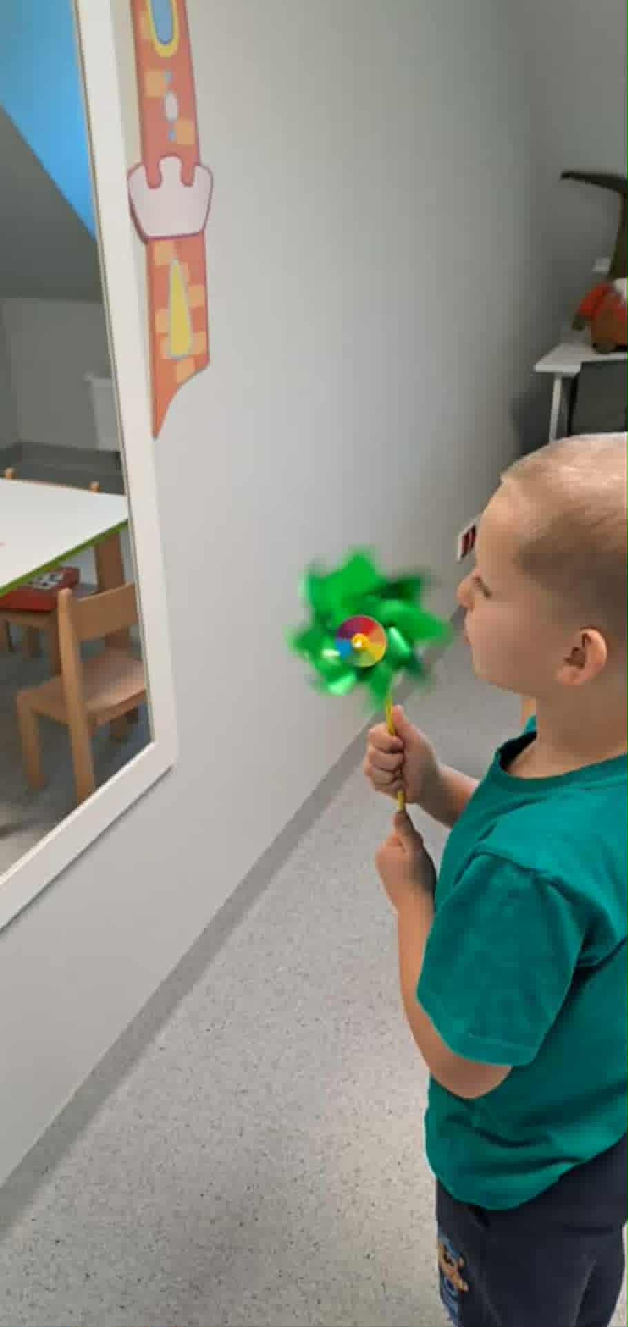 Otw&oacute;rz zdjęcie