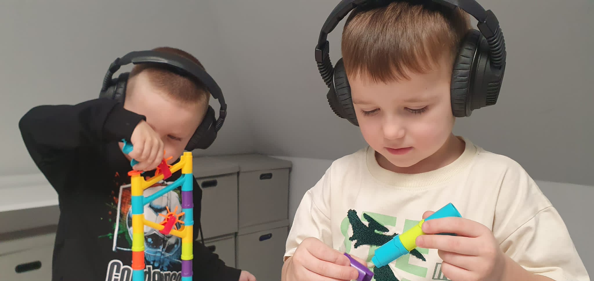 Otw&oacute;rz zdjęcie